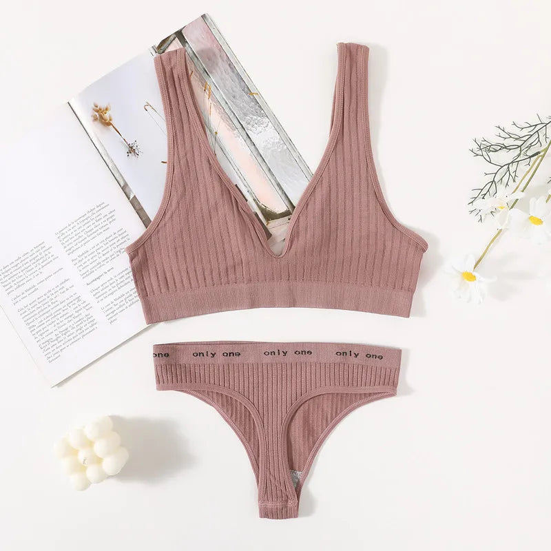 Seamless Bras Set Women Sexy Thongs Low Waist Panties Sport Ribbed Bra Tops Nonwire Bralette Wirefree Brassiere Female Intimates Aviola