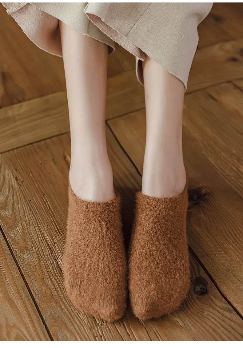 Winter Warm Thicken Thermal Low Cut Socks Women Woollen Seamless Sock Velvet Soft Sleeping Socks Solid Color Casual Floor Socks Aviola