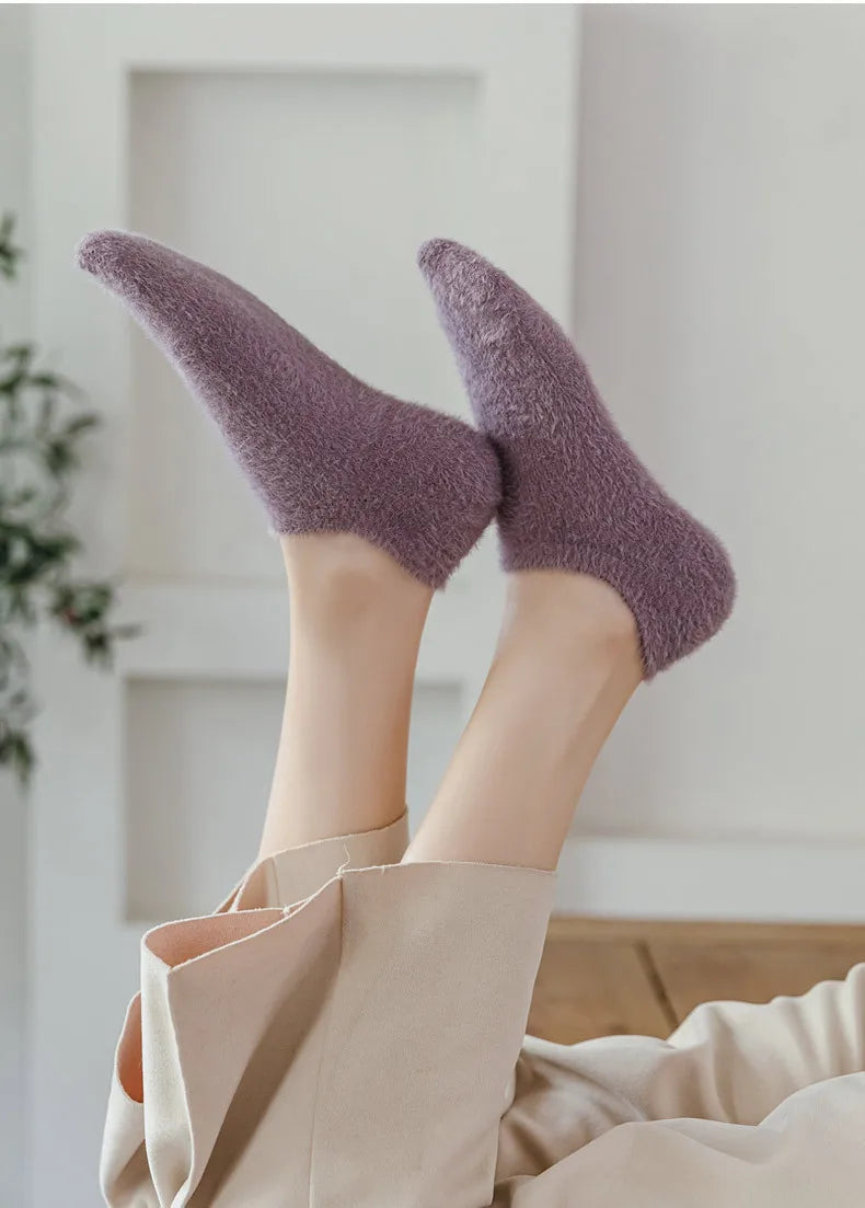 Winter Warm Thicken Thermal Low Cut Socks Women Woollen Seamless Sock Velvet Soft Sleeping Socks Solid Color Casual Floor Socks Aviola