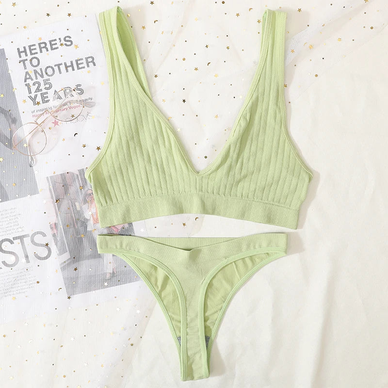 Seamless Bras Set Women Sexy Thongs Low Waist Panties Sport Ribbed Bra Tops Nonwire Bralette Wirefree Brassiere Female Intimates Aviola