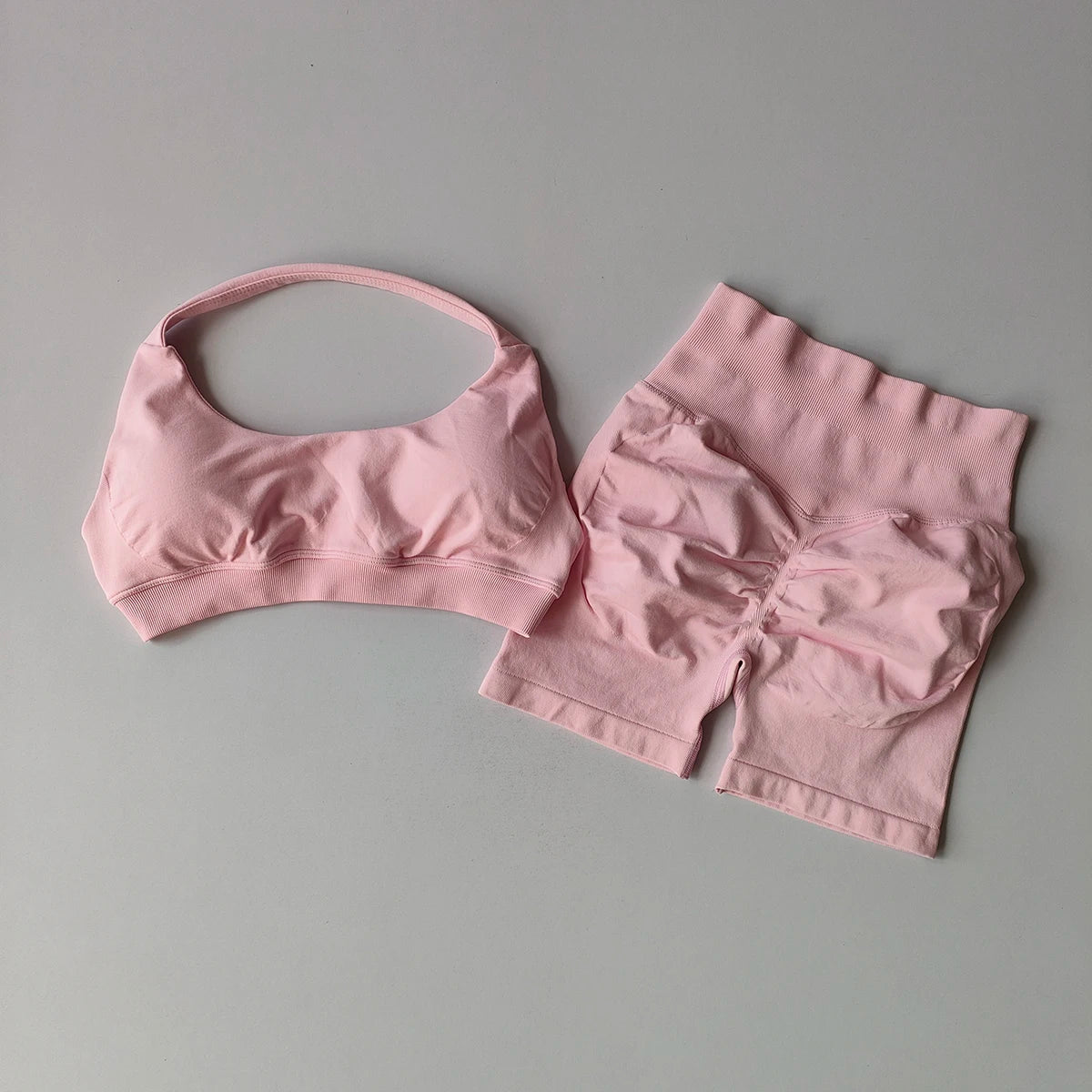 2 Pieces Yoga Suit for Women Seamless Fitness Gym Clothes Halter Sports Bra Matching Impact Shorts Workout Sets Gym Set Outfit Aviola