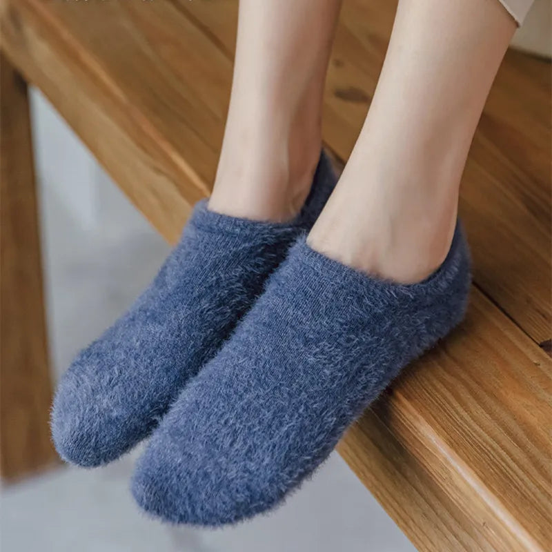 Winter Warm Thicken Thermal Low Cut Socks Women Woollen Seamless Sock Velvet Soft Sleeping Socks Solid Color Casual Floor Socks Aviola