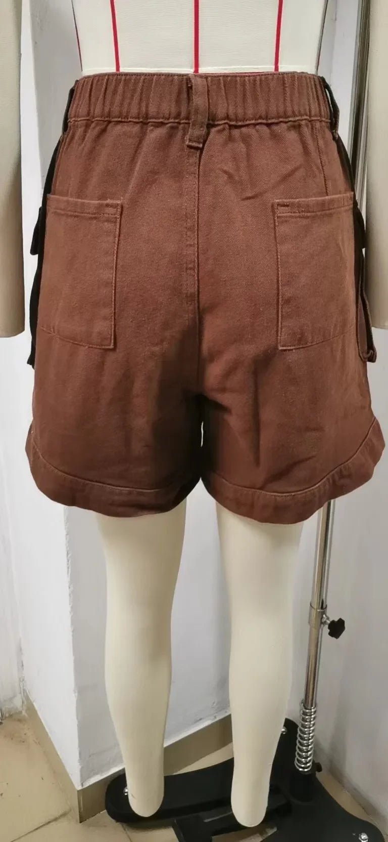 Mom Jeans Shorts Women Vintage Denim Washed Distressed Elastic Waist Multiple Pockets Party Club Straight Short Pants 2025 Aviola