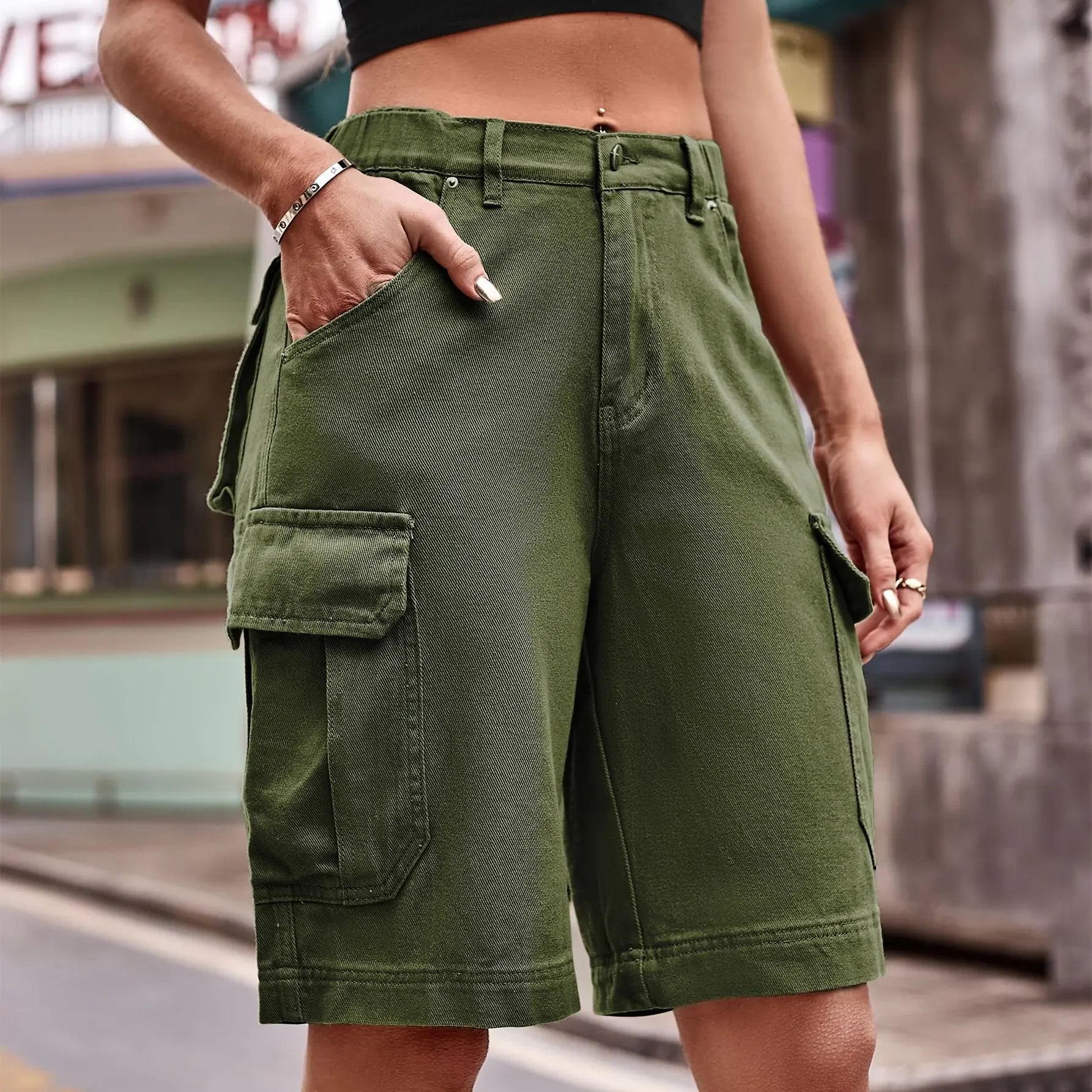 Mom Jeans Women Knee Length Cargo Pants Vintage Multiple Pockets Elastic Waist Female Streetwear Straight Party Denim Party 2025 Aviola