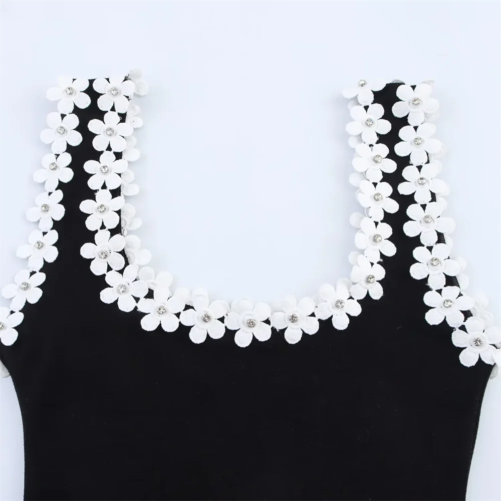 BM&MD&ZA2025flower decoration square neck wide shoulder strap slim suspender dress short skirt summer new women's clothing Aviola