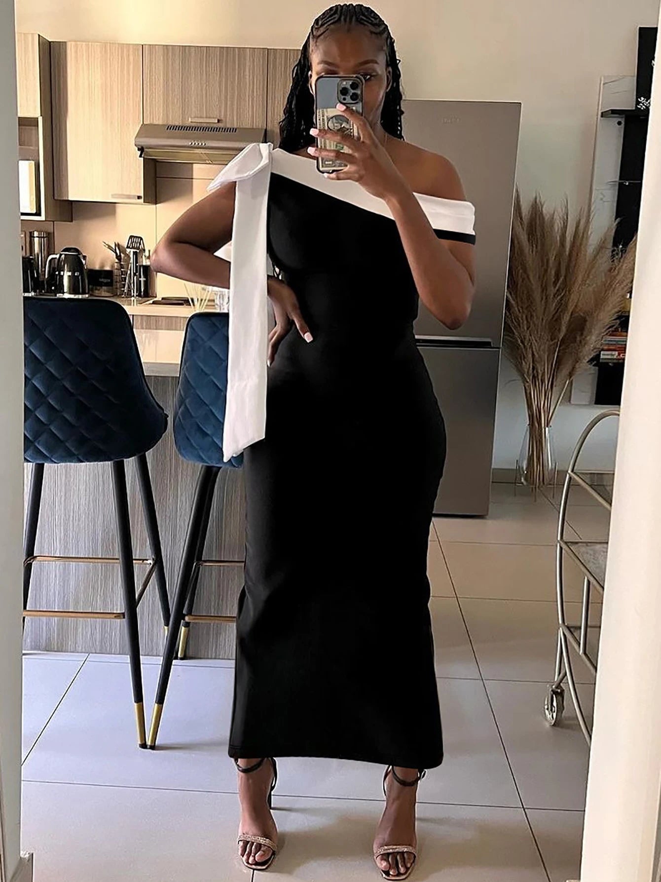 Nibber Black White Patchwork Woman Dress Elegant Bow One Shoulder Sleeveless Frenulum Temperament Skinny Noble Gown Vestidos Aviola