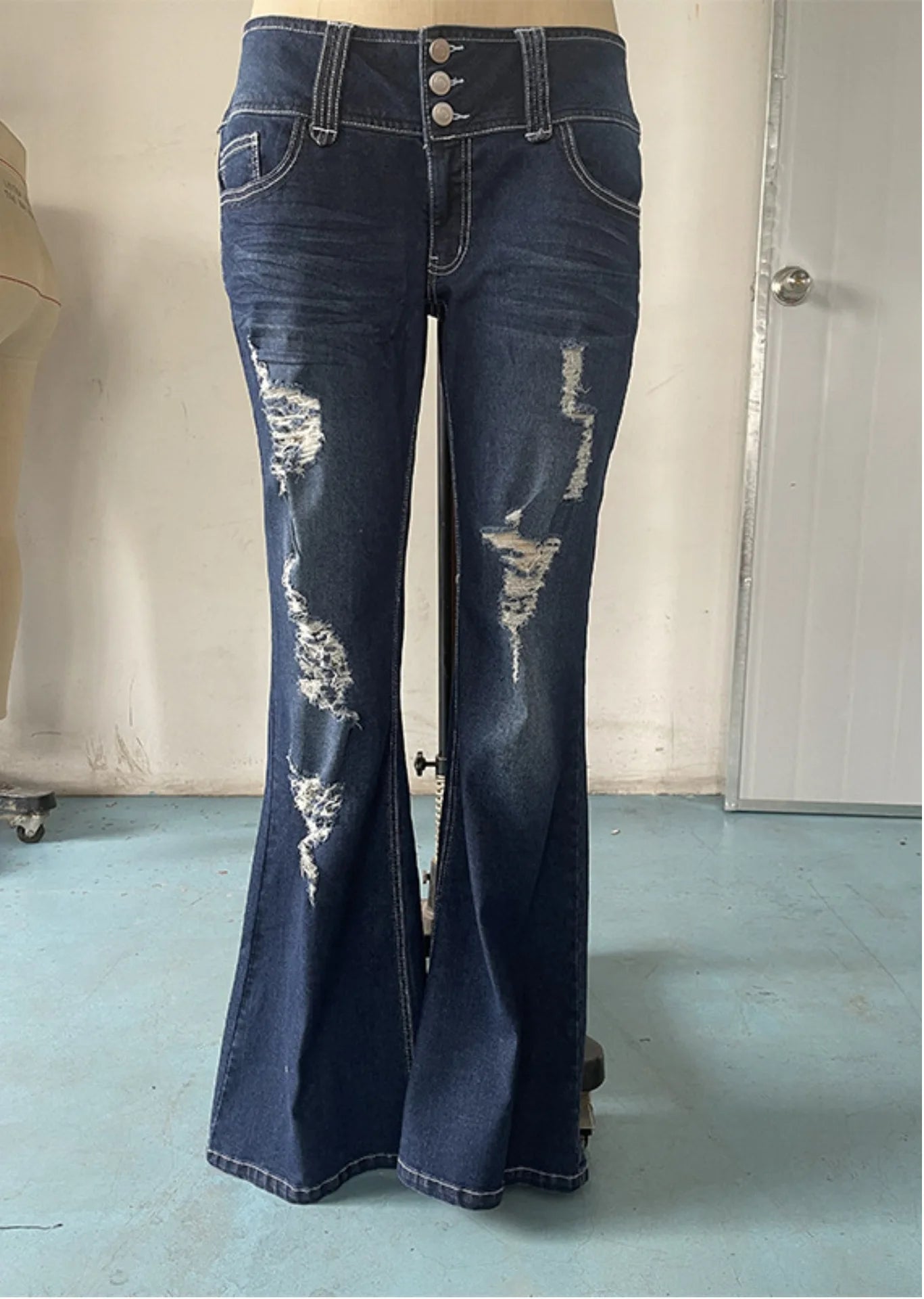 Mid Waist Flared Jeans Women Button Casual Straight Leg Pants New 2023 Summer Pocket Hole Female Loose Office Lady Slim Pants Aviola