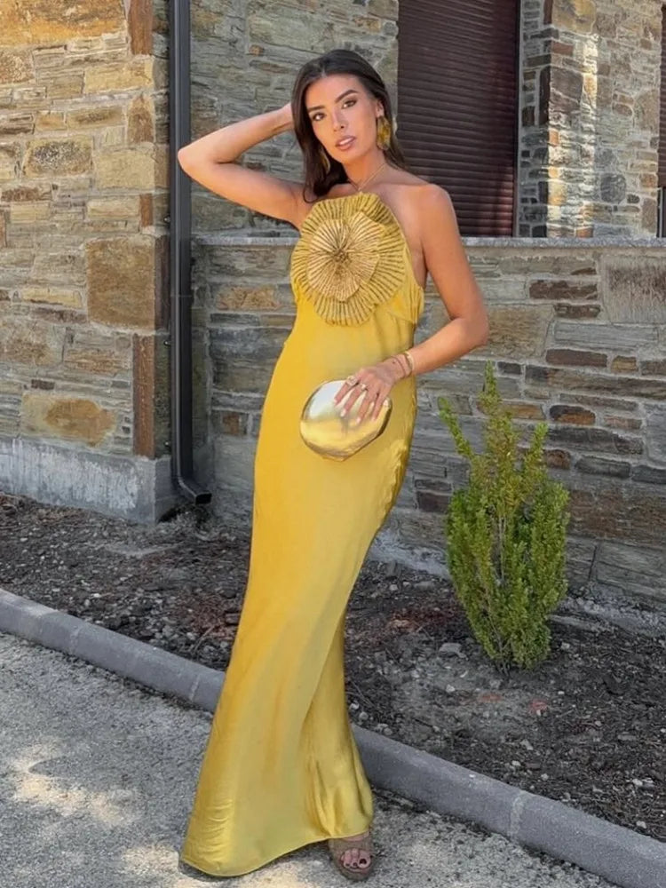 UNIZERA Women's Slim Dress with Three-Dimensional Flower Decoration Thin Strap Halter Neck Design for Summer 2025 Aviola