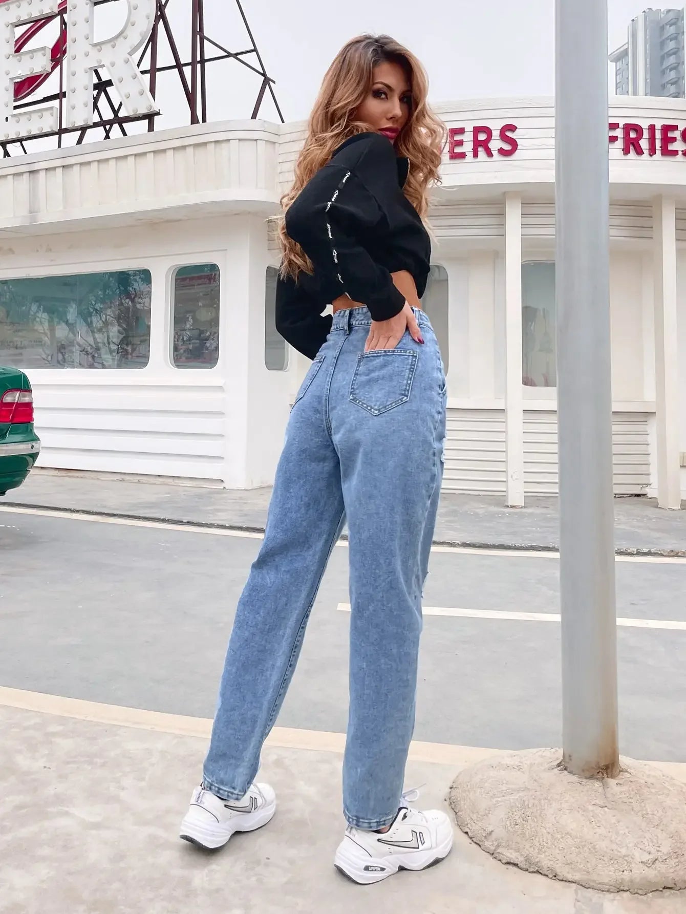 Distressed Women Jean Straight Pants High Waist Ankle Length Jeans Ripped Loose Fit Basics Washed Denim Pants Hole Autumn Aviola