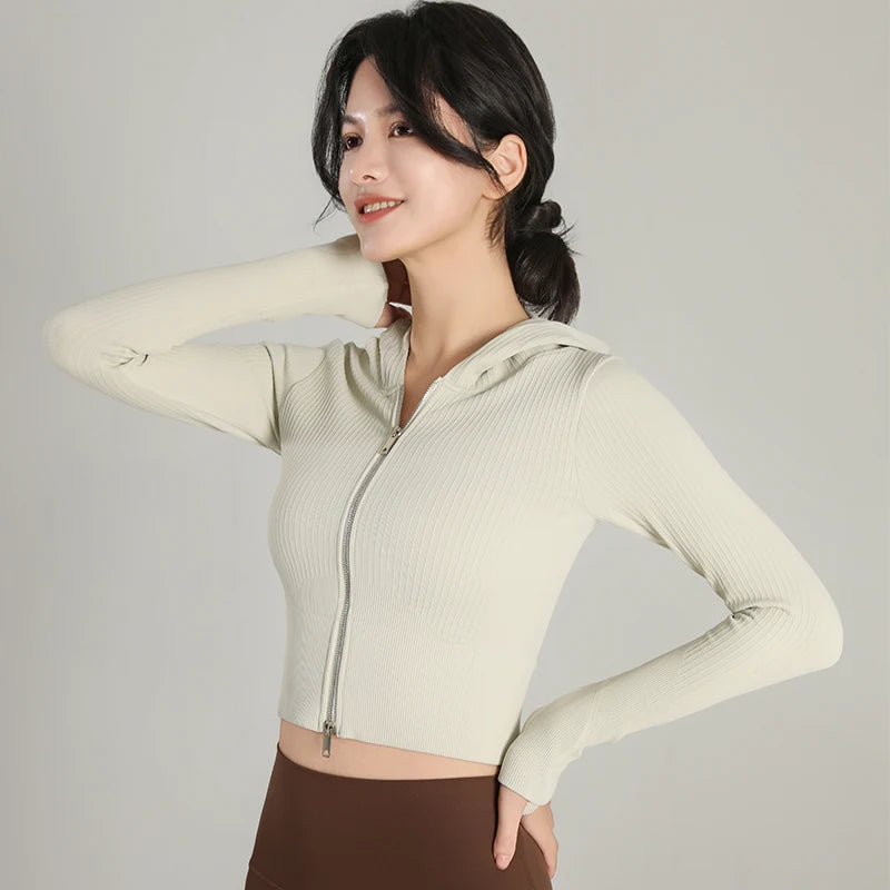 2024 New Hooded Tight Fitting Sports Jacket for Women's Running Training Yoga Suit Long Sleeved Zipper Yoga Jacket Running Top Aviola