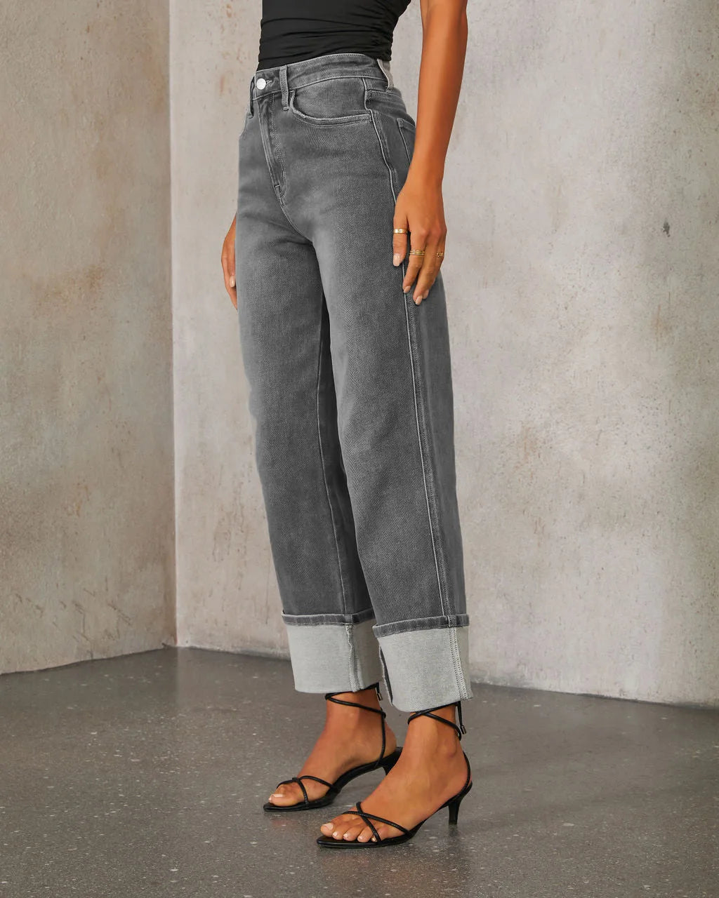 Mom Jeans Women Denim Pant Wide Leg Long Pants Y2k Streetwear High Waist Straight Trousers Elegant Temperament Spring 2025 Aviola
