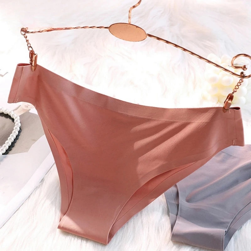 10Pcs/Set Seamless Panties Women Ice Silk Underwear Sexy Sports Briefs Low Waist Panties Female Soft Ultra-thin Lingerie Aviola