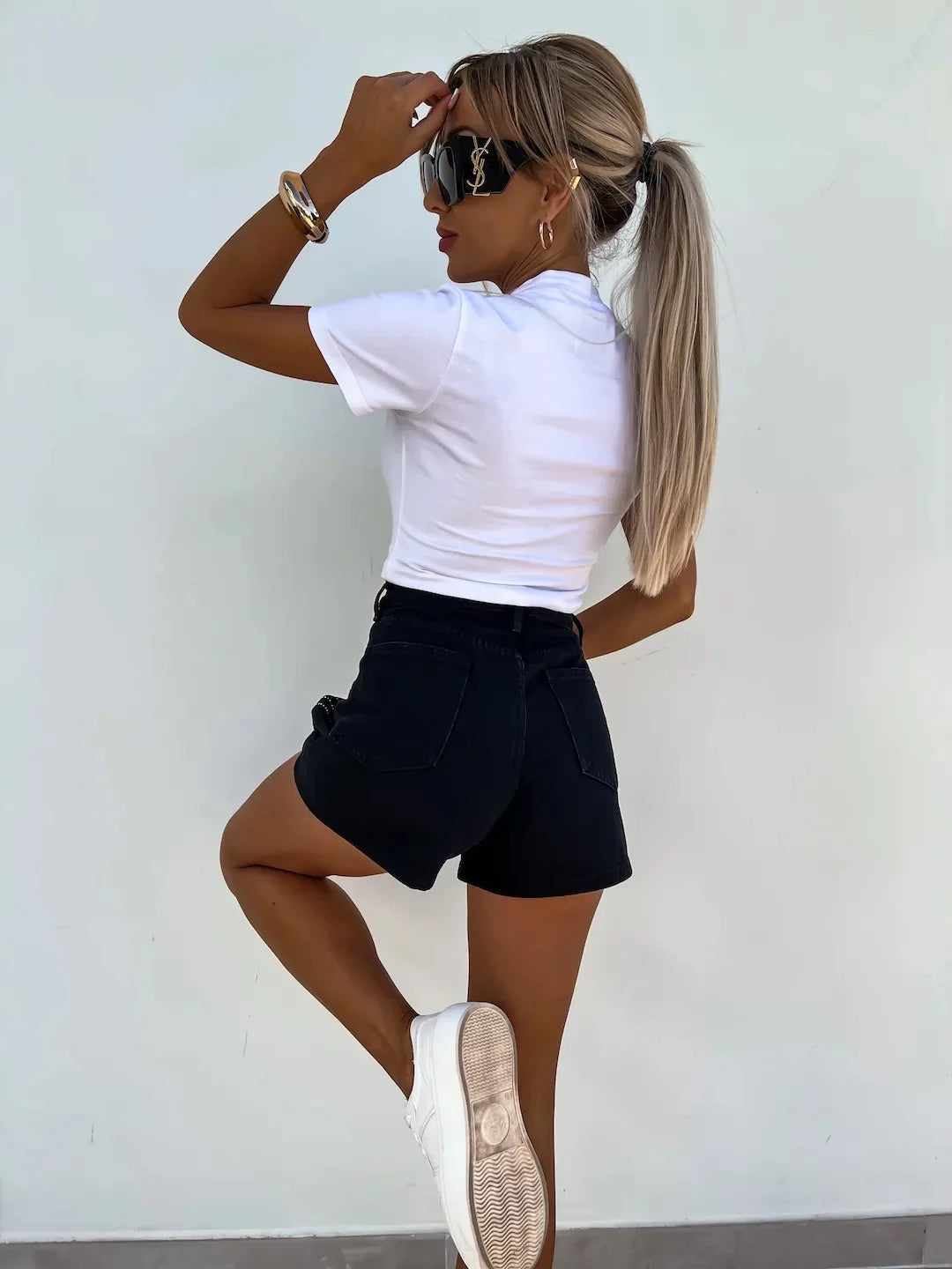 Shorts Denim Pant Women Jeans Short Pants Hot Drilling High Waist Straight Trousers Y2k Streetwear Elegant Mom Jeans Summer 2025 Aviola