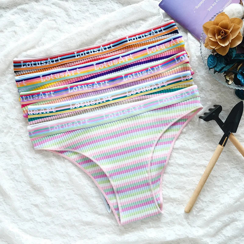 5pcs/Set Women's Low-Rise Cotton Panties Women's Brief Panties Pack Breathable Briefs, Moisture-Wicking Brief Underwear Aviola