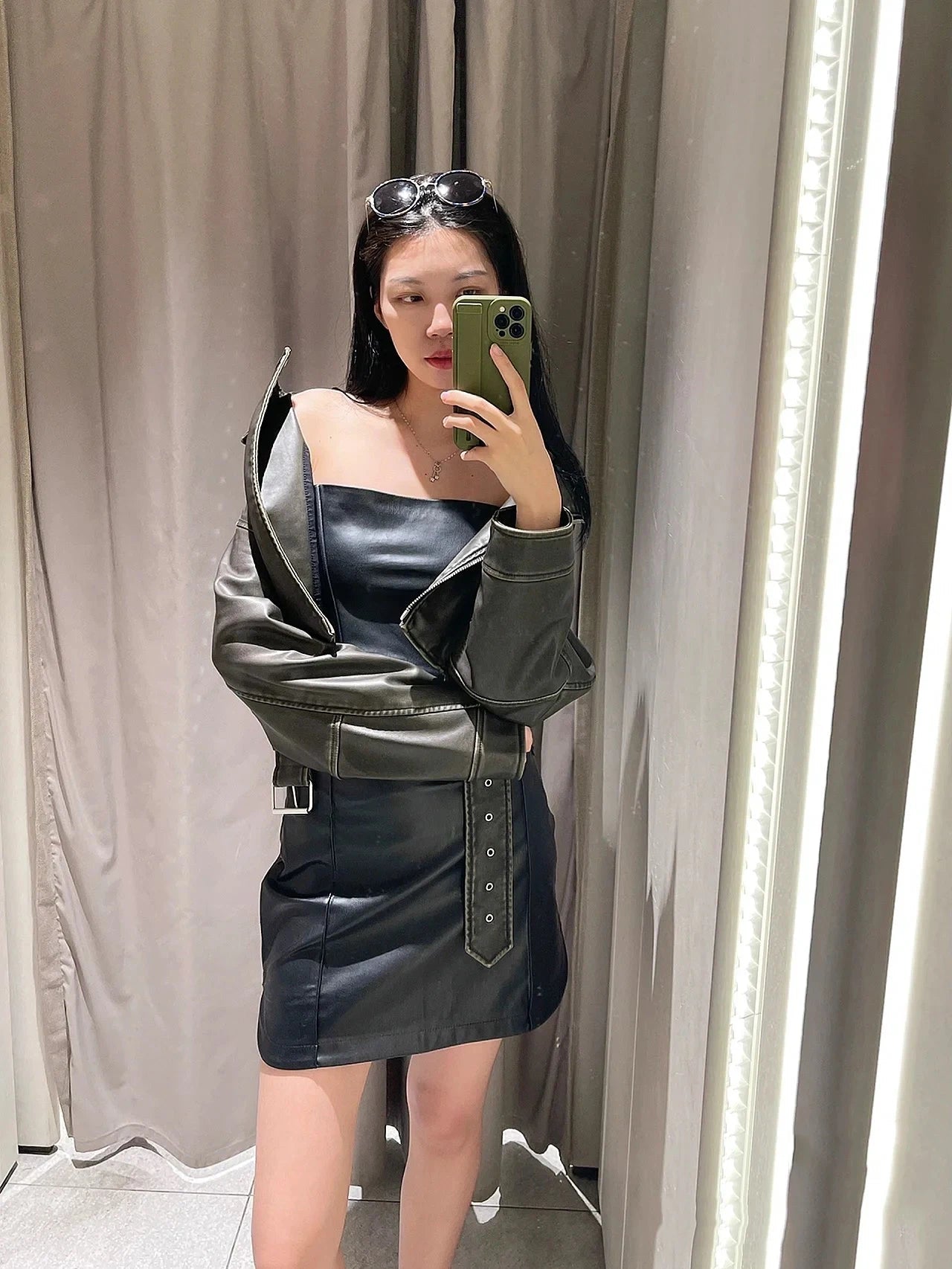 Chaqueta de cuero lavado con cinturón para mujer, abrigo corto con cremallera degradada y cuello vuelto Vintage, chaqueta elegan Aviola
