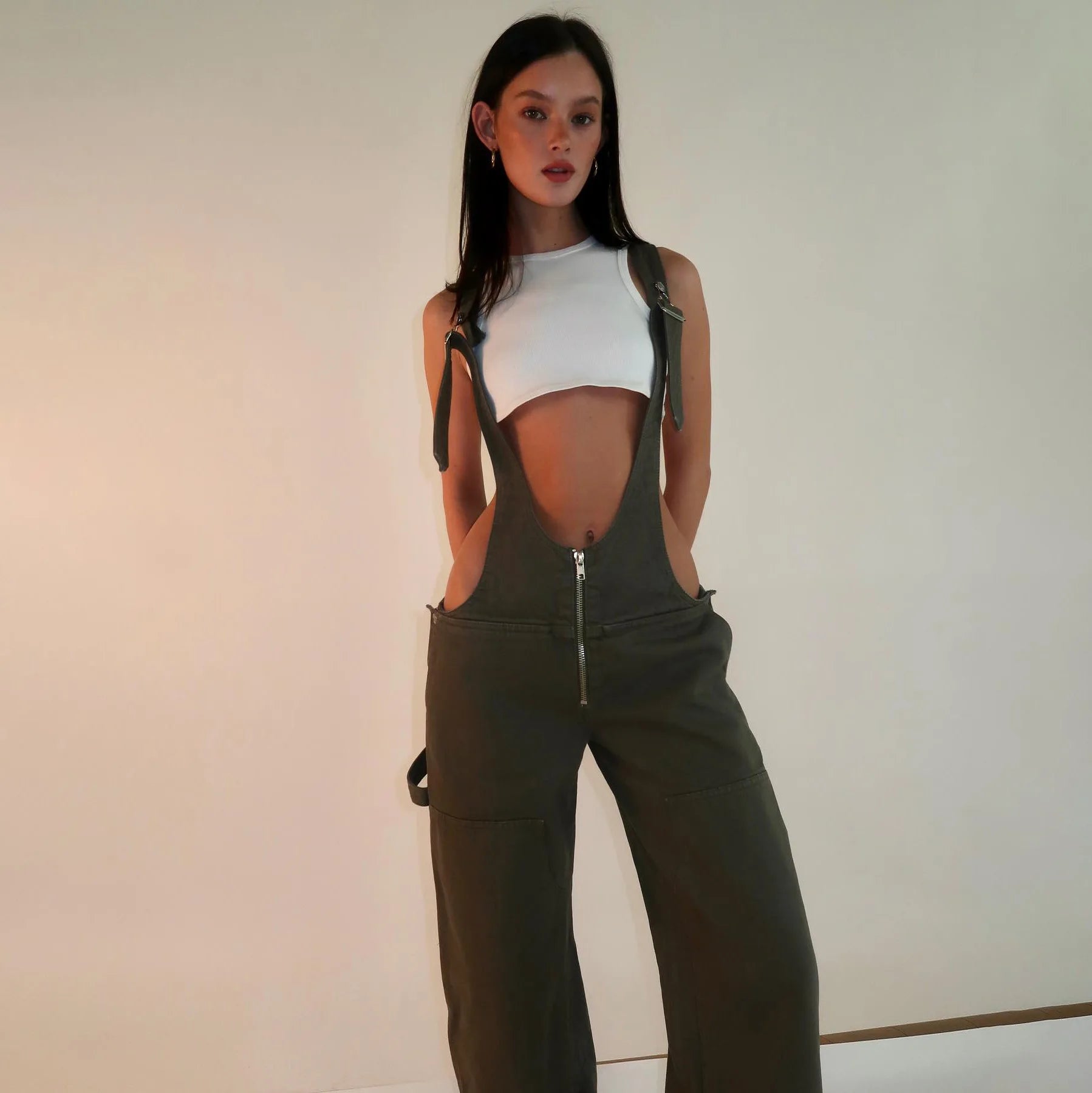 Jumpsuits Women Jeans Overalls Sexy Backless Vintage Full Length Denim Straight Pants Loose Pockets Distressed Washed Casual Aviola
