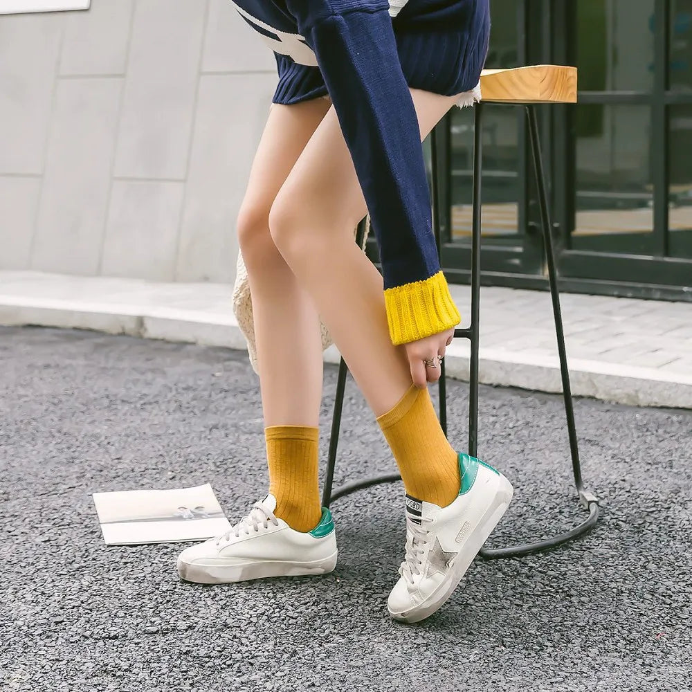 6 Pairs Solid Casual Socks Spring Japanese Style Middle Tube Socks Aviola
