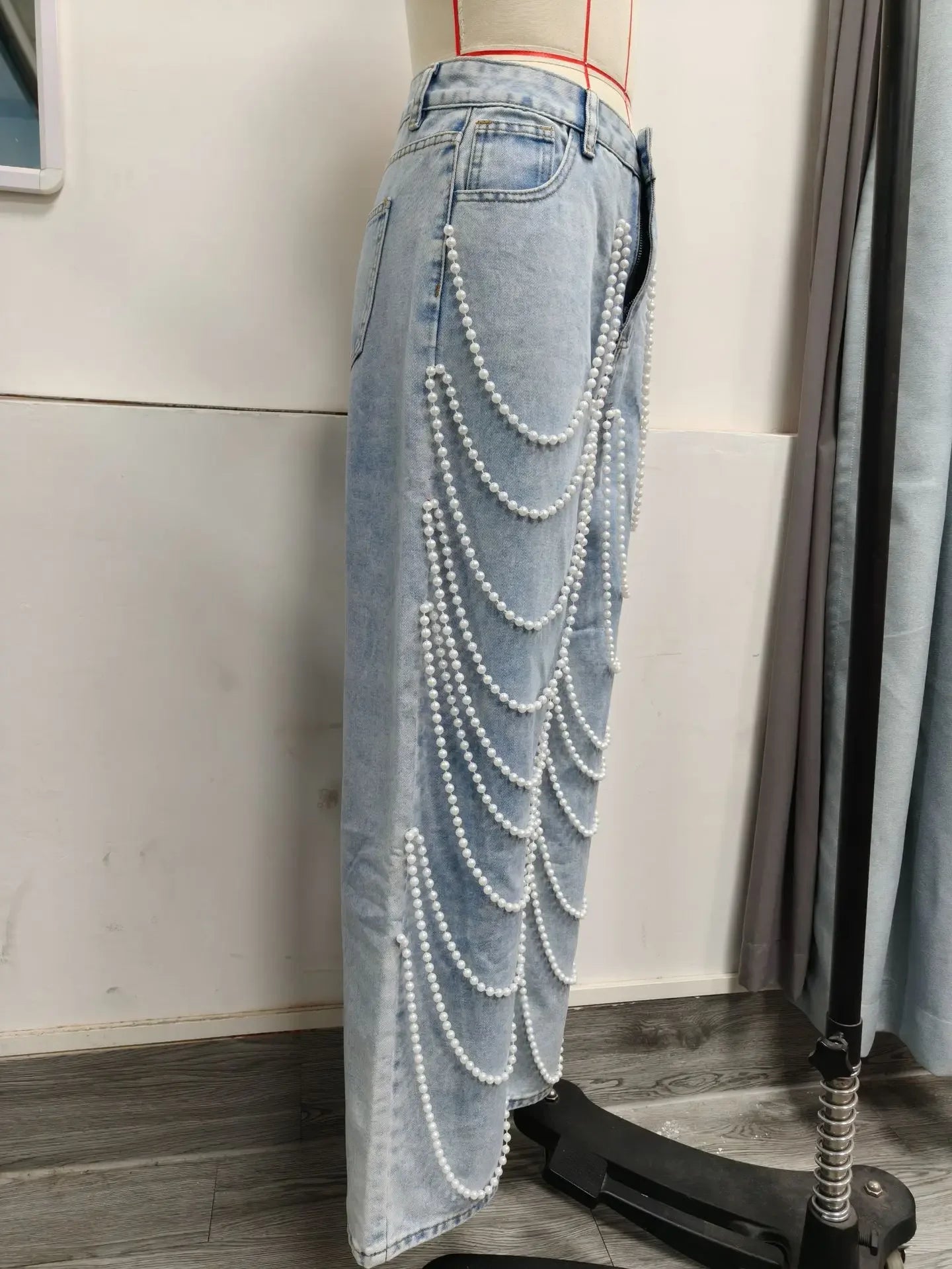 Straight Pants Women Jeans High Waist Beading Washed Distressed Vintage Mom Pockets Button 2025 Streetwear Y2k Denim Trousers Aviola