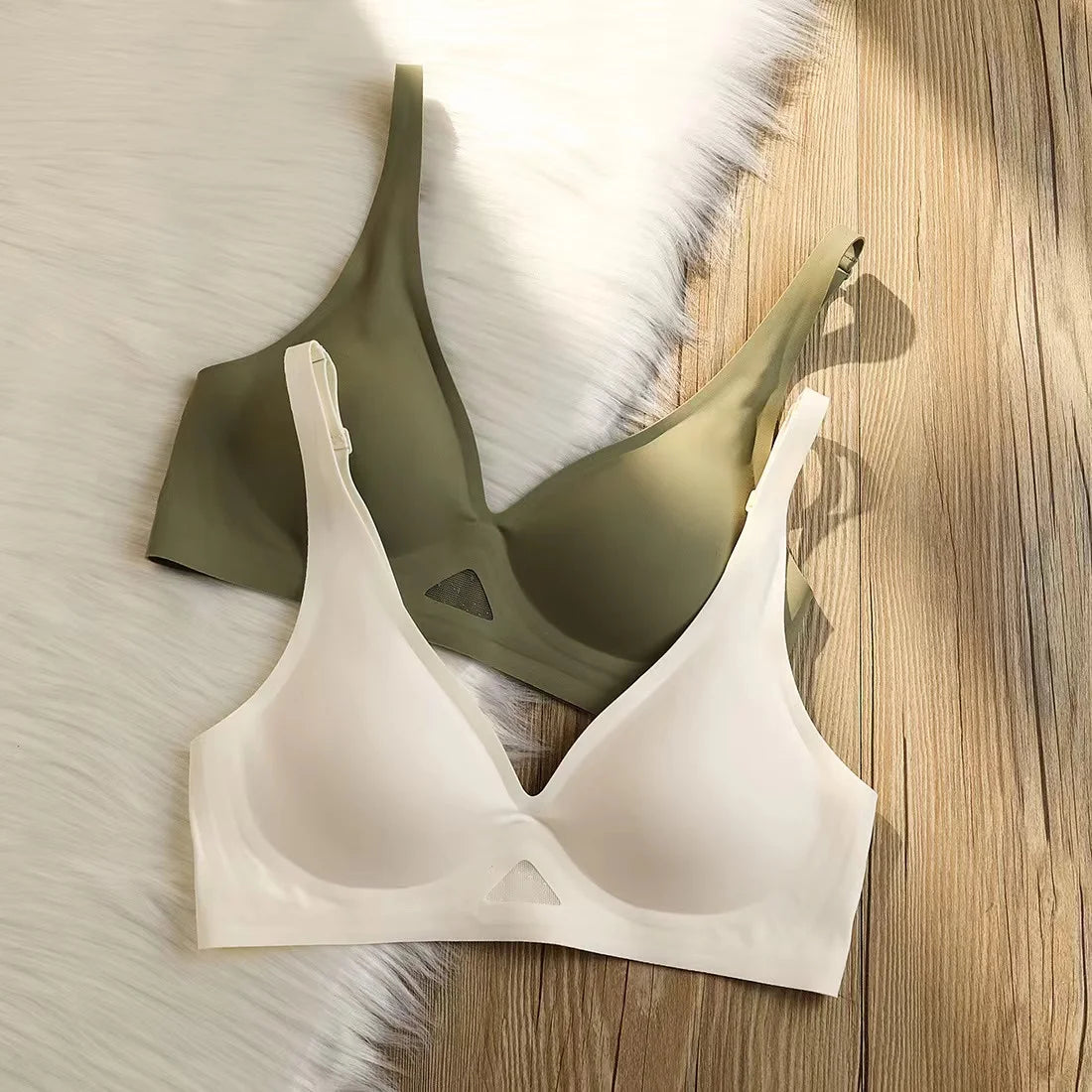 3pcs/Lot Seamless Bras for Women Push Up Brasiere Deep V Bralette Comfort Nonwire Underwear Female Invisible Bra Sexy Lingerie Aviola