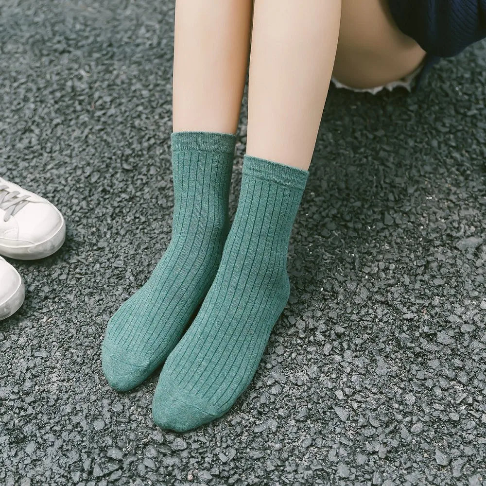6 Pairs Solid Casual Socks Spring Japanese Style Middle Tube Socks Aviola