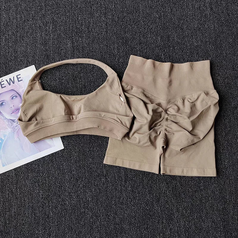 2 Pieces Yoga Suit for Women Seamless Fitness Gym Clothes Halter Sports Bra Matching Impact Shorts Workout Sets Gym Outfit Aviola