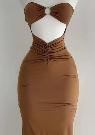 The 2025 summer new solid color sleeveless sexy strapless cutout long dress from Europe and America Aviola