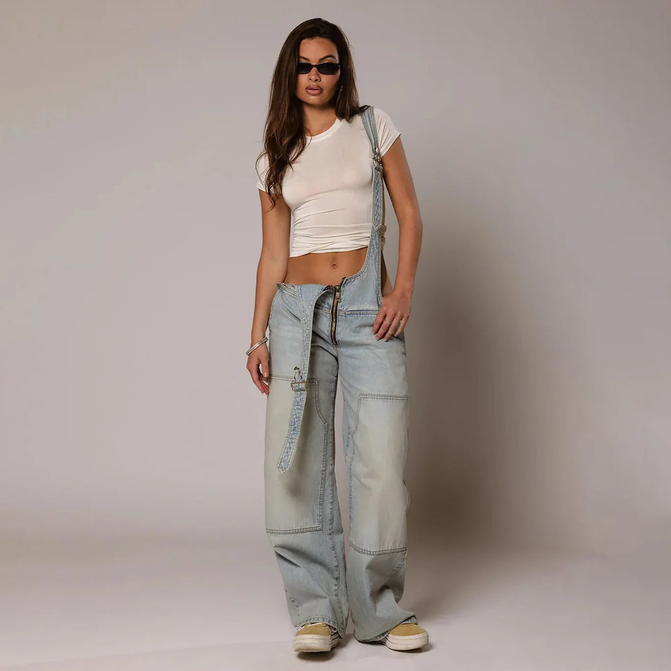 Jumpsuits Women Jeans Overalls Sexy Backless Vintage Full Length Denim Straight Pants Loose Pockets Distressed Washed Casual Aviola