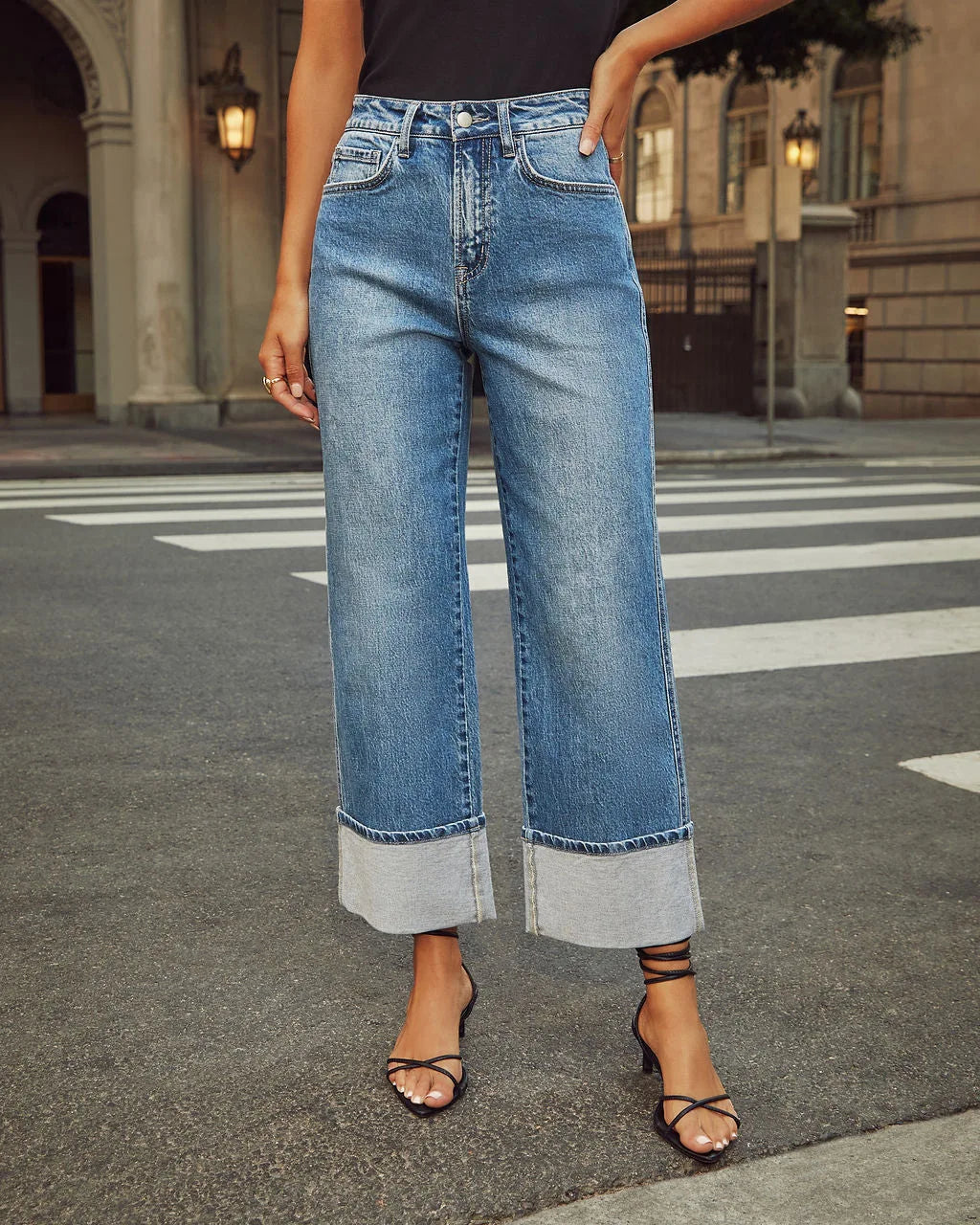Mom Jeans Women Denim Pant Wide Leg Long Pants Y2k Streetwear High Waist Straight Trousers Elegant Temperament Spring 2025 Aviola