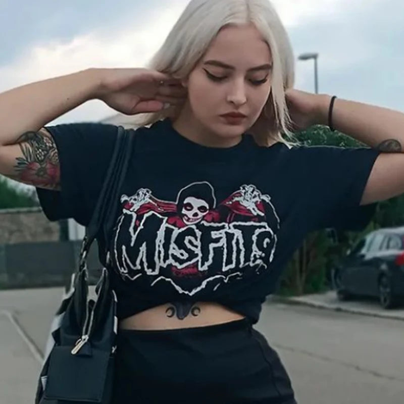 90s Harajuku printed T-shirt short sleeved tight top women's Y2K street wear black exposed navel top Aviola
