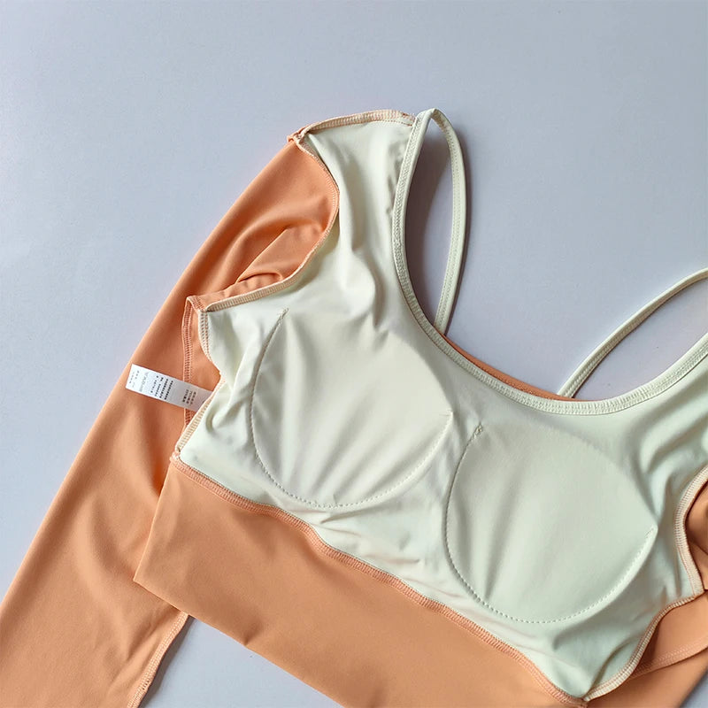 Autumn New Yoga Outfit Women's Sports Top Long Sleeved with Chest Cushion Tight Slimming Long Sleeved Running Fitness Yoga Shirt Aviola