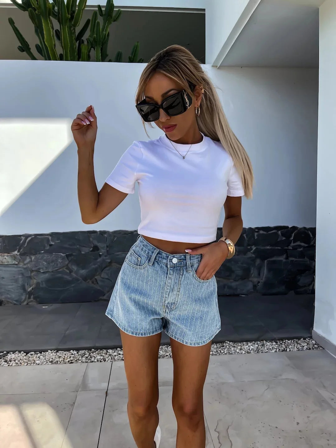 Shorts Denim Pant Women Jeans Short Pants Hot Drilling High Waist Straight Trousers Y2k Streetwear Elegant Mom Jeans Summer 2025 Aviola