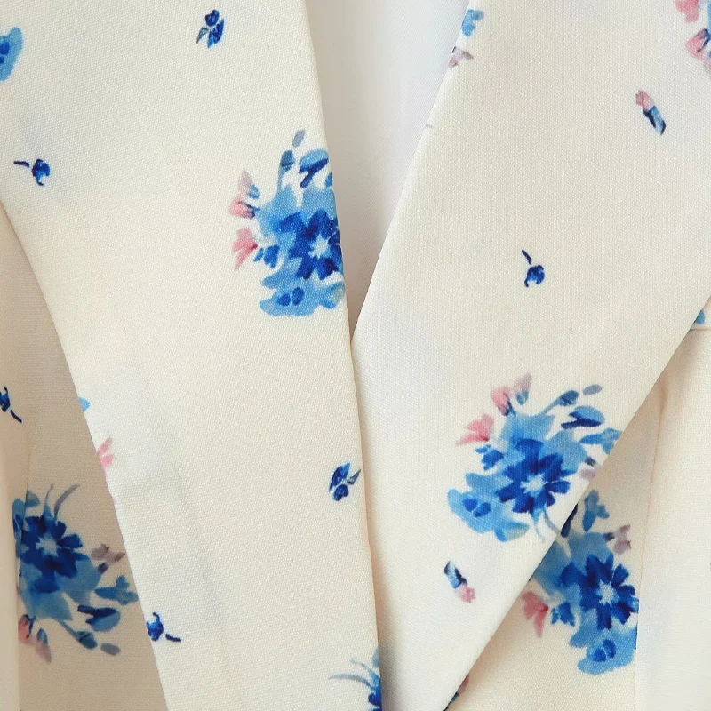 Women’s Floral Belted Blazer – Ivory & Blue - Image 6